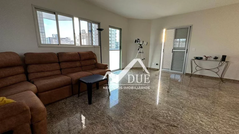 Imagem Cobertura duplex com 4 quartos, churrasqueira e piscina no condomínio à venda, 222 m² por R$ 1.550.000 - Ponta da Praia - Santos/SP