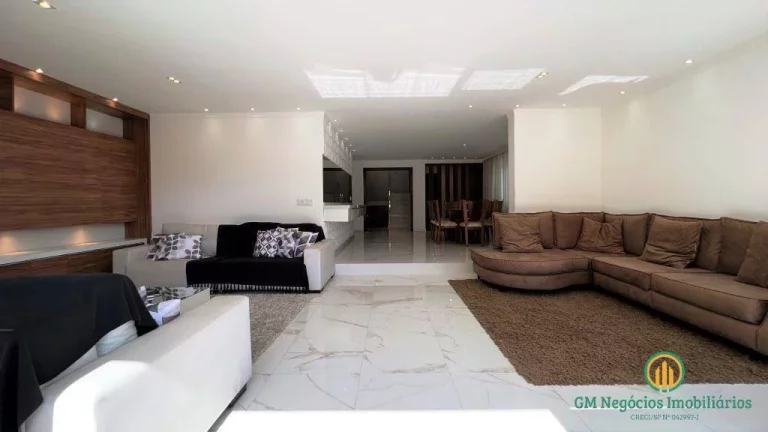 Imagem Casa em condomínio com 4 suítes - São Paulo II