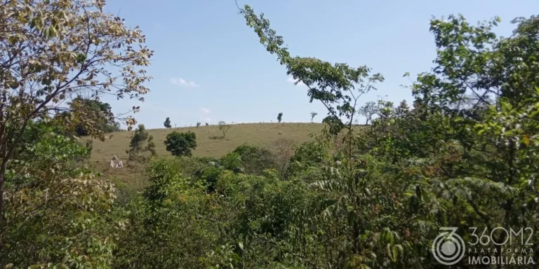 Imagem Terreno para Venda em Pedra Bela / SP no bairro Acampamento anchieta