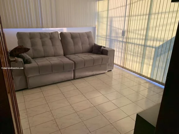 Imagem Casa para Venda em Limeira, Parque Hipolito, 5 dormitórios, 1 suíte, 2 banheiros, 2 vagas