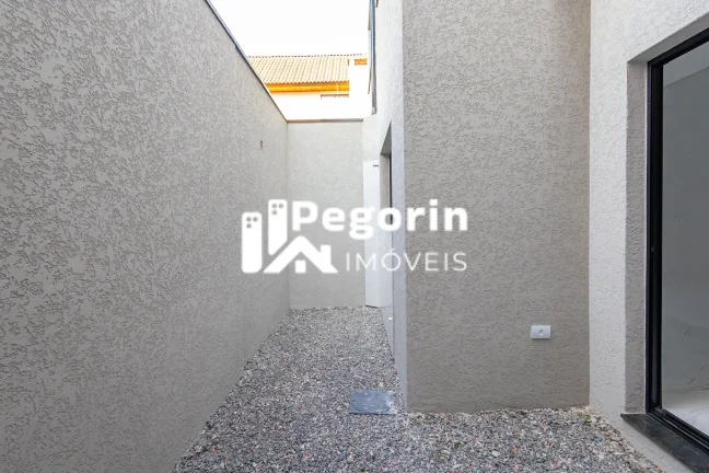 Imagem Sobrado à venda em Curitiba, Jardim das Américas, com 3 quartos, 140,00m²