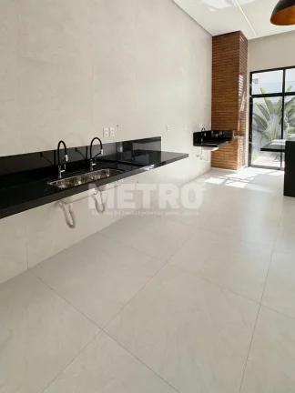 Imagem Casa à venda no Alphaville com três suítes, gourmet com piscina e churrasqueira