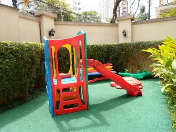 Imagem Imperdível oportunidade: Apartamento de luxo no Itaim Bibi com 3 suítes, 2 salas e 3 vagas de garagem!