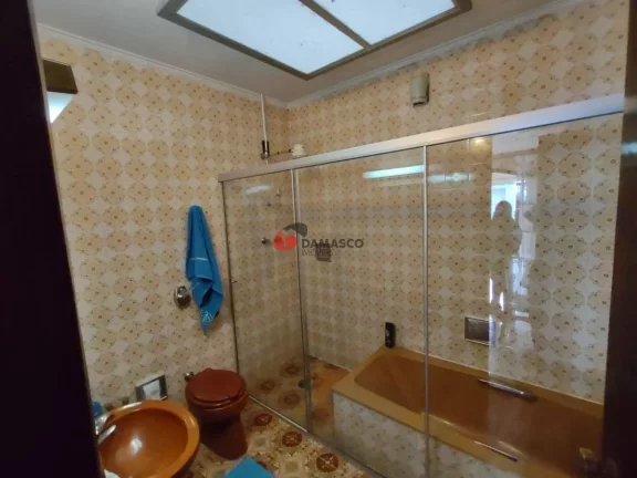 Imagem Sobrado para Locação 4 Quartos, 1 Suite, 5 Vagas, 370M², Vila Metalúrgica, Santo André - SP