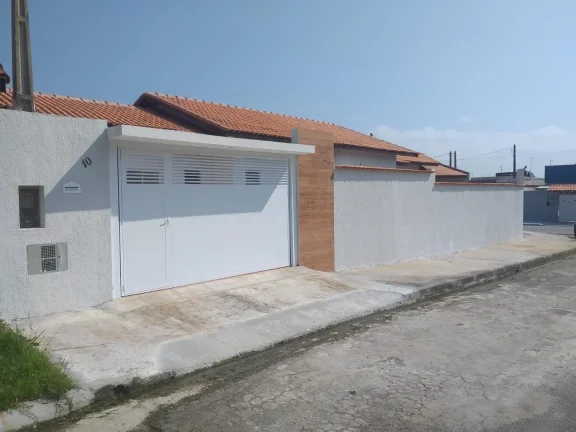 Imagem Casa para Venda em Itanhaém, Tupy, 3 dormitórios, 1 suíte, 1 banheiro, 2 vagas