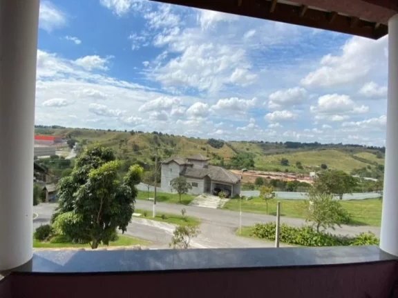 Imagem MIRANTE - MANSÃO COM 6 DORMITÓRIOS, RICA EM ARMÁRIOS