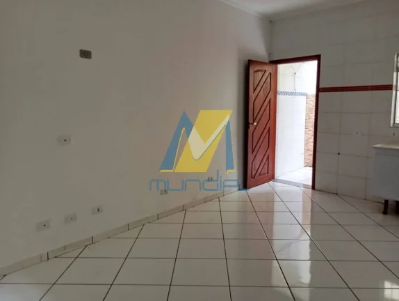 Imagem Casa com 3 Dormitórios e 2 Vagas - Conforto, Espaço e Praticidade