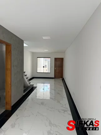 Imagem Casa à venda em São Paulo-SP, Jardim Popular: 3 quartos, 1 suíte, 2 salas, 3 banheiros, 2 vagas, 120m². Venha conhecer!
