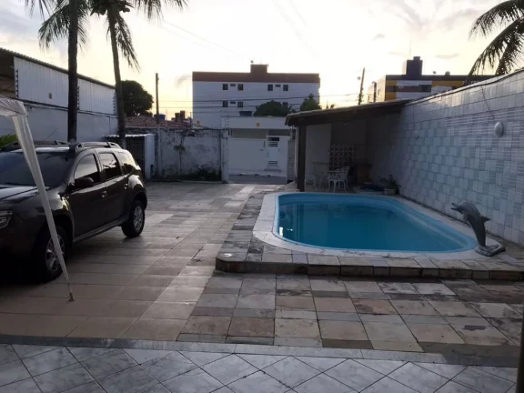 Imagem Casa à venda, 240 m² por R$ 750.000,00 - Jardim Cidade Universitária - João Pessoa/PB