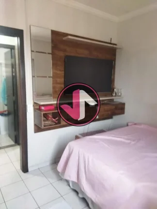 Imagem Aproveite a oportunidade de adquirir este belíssimo apartamento localizado no bairro Poção, em Cu...