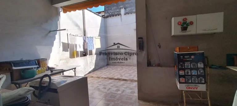 Imagem Casa à venda no bairro Cohab - Guaratinguetá/SP