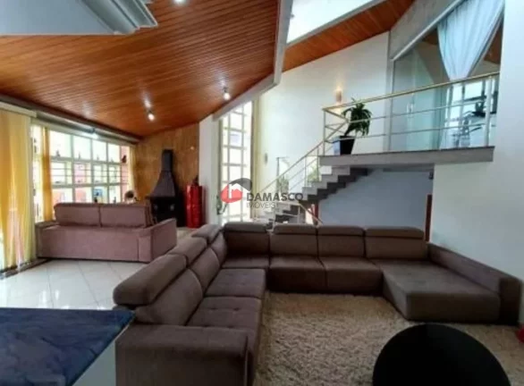 Imagem Sobrado à venda 3 Quartos, 3 Suites, 349M², Jardim São Caetano, São Caetano do Sul - SP