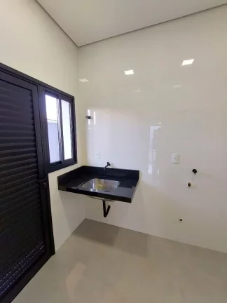 Imagem CASA TÉRREA DE ESQUINA - 3 SUÍTES E PISCINA - RESIDENCIAL JARDIM VITÓRIA - NOVA ODESSA