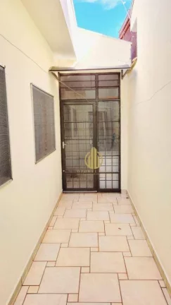 Imagem Casa com 3 dormitórios à venda, 170 m² por R$ 385.000,00 - Sumarezinho - Ribeirão Preto/SP