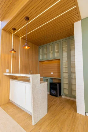 Imagem Casa com 337 m² Mobiliada 4 Dormitotios Estuda Permuta Parcial no ABC