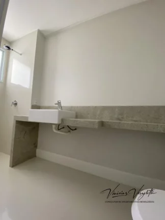 Imagem Frente ao Mar para Venda em Balneário Camboriú / SC no bairro Centro