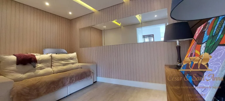 Imagem Casa com 03 suítes e 450m² no Alto da Boa Vista em Campos do Jordão.