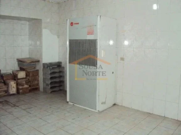 Imagem Sobrado 5 dormitórios, sala para 2 ambientes, cozinha, 3 banheiros, lavabo, área de serviço e 2 v...