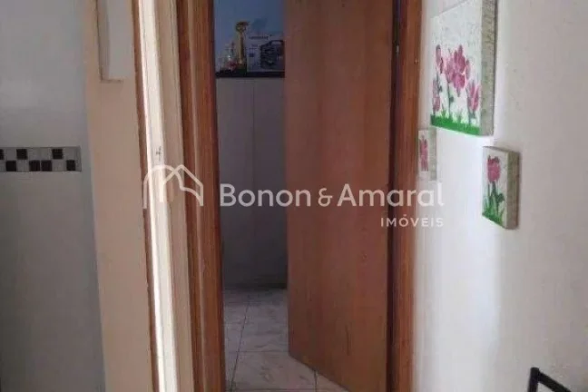 Imagem Excelente casa à venda no bairro Monte Alegre, com localização privilegiada, próxima a escolas, ...