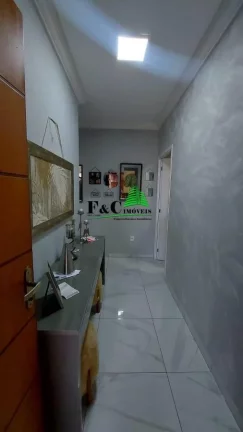 Imagem Casa para Venda em Araras, Jardim das Araras I, 2 dormitórios, 3 banheiros, 4 vagas