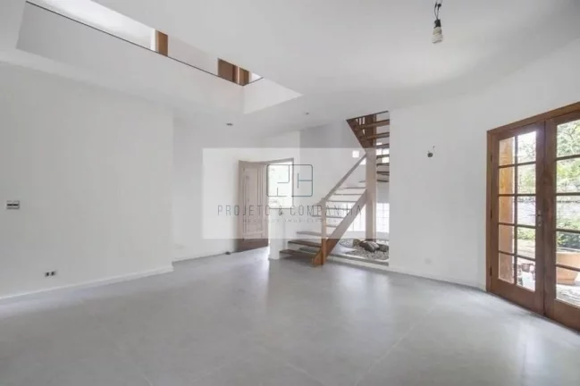 Imagem Casa Sobrado em Jardim Petropolis - São Paulo