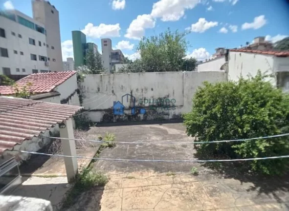 Imagem CASA EM EXCELENTE LOCALIZAÇÃO NO SANTO ANTÔNIO