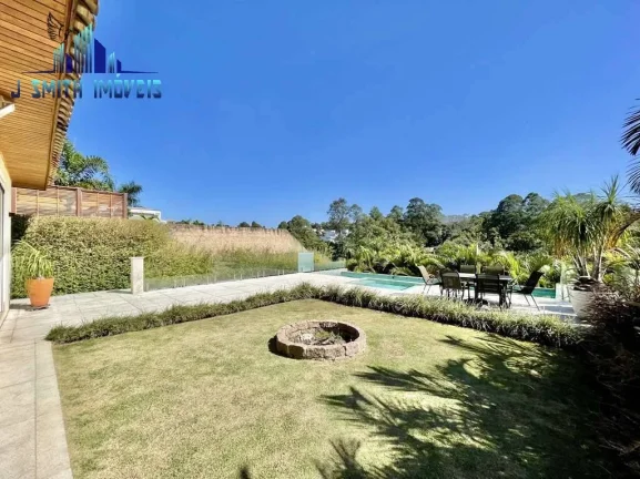 Imagem Casa MARAVILHOSA 6 suítes (4 + 2 apto. hóspedes), piscina, gourmet, linda.