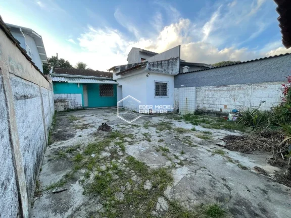 Imagem Está buscando um imóvel com ótima localização, espaço e versatilidade? Confira esta excelente ...