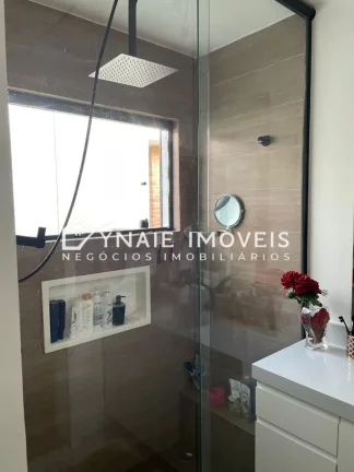 Imagem Casa à venda em São Paulo-SP, no bairro Planalto Paulista: 3 quartos, 1 suíte, 2 salas, 4 banheiros, 4 vagas e 230m² de área.
