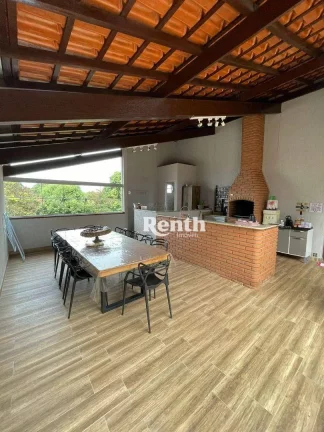 Imagem Casa com 3 dormitórios à venda, 600 m² por R$ 1.800.000,00 - Jardim América - Rio Claro/SP