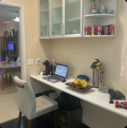Imagem Apartamento 2 dormitórios, sendo os 1 suíte, com armários, sala para 2 ambientes, sacada, 2 banhe...