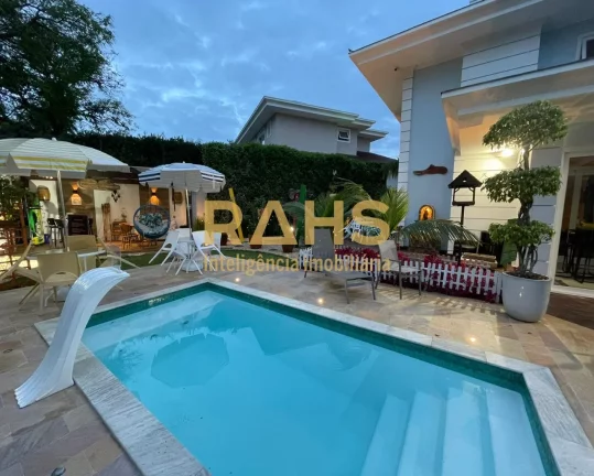 Imagem Maravilhosa Residência Em Condomínio Fechado No Bairro Saguaçú Esse imóvel evoca toda a poesia ...