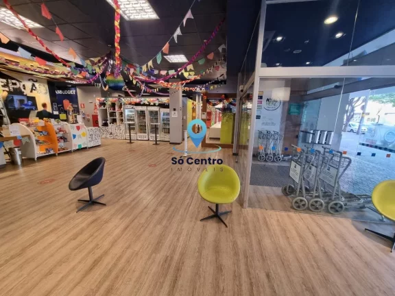 Imagem Kitnet à venda na Av Bias Fortes, número 780, em Lourdes, Belo Horizonte. Com 13.64m², 1 dormitó...