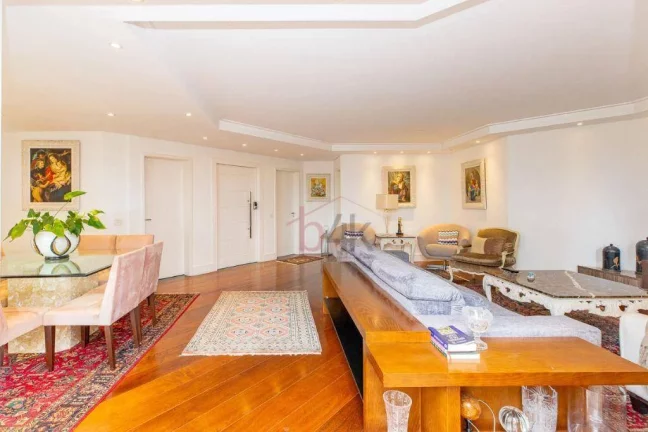 Imagem Apartamento 166m² no Brooklin: 3 Suítes, Tênis e R$ 9.600/m² - Ed. Araruama