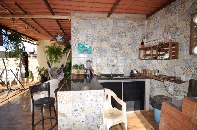 Imagem Casa Ceilândia - Sol Nascente. 3 Quartos, c/ Picisna, Fogão a Lenha. R$230.000,00