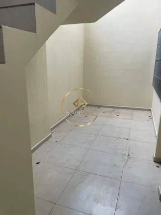 Imagem Casa Sobrado 3 dormitórios ( 1 suíte), Vila Tatetuba, Sjc.