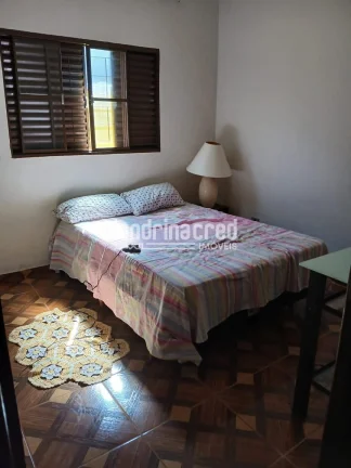 Imagem Casa à venda, Jardim Paraiso, Bela Vista do Paraíso, com dois dormitórios, sala, cozinha, banheiro, 228 metros de terreno e 120 metros de construção.