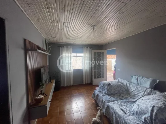 Imagem Casa à venda em Campo Grande-MS: 3 quartos, 3 salas, 1 banheiro, 5 vagas de garagem, 144m² no Jardim Tijuca.