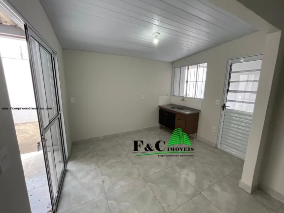 Imagem Casa para Locação em Limeira, Jardim Morro Branco, 2 dormitórios, 1 banheiro, 1 vaga