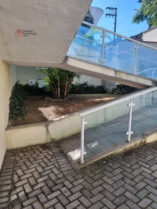 Imagem SOBRADO A VENDA EM CONDOMINIO FECHADO, 2 DORM, SENDO 2 SUÍTES E 2 VAGAS DE GARAGEM COBERTAS. LAZER COM PISCINA E CHURRASQUEIRA.