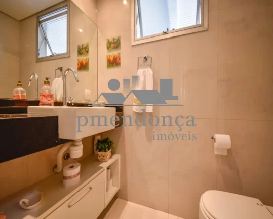 Imagem Belíssimo apartamento de Alto Padrão na rua Oscar Freire em Pinheiros.