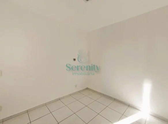 Imagem Oportunidade - Apartamento no centro com 3 dormitórios, sendo 1 suíte - R. Paranaguá - Edifício St. Paul - R$325.000,00 - Londrina/PR