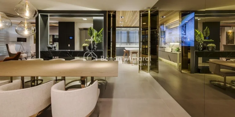 Imagem Magnífico apartamento no Cambuí, no Edifício Le Reve, com 316 m². 

O imóvel possui living para...