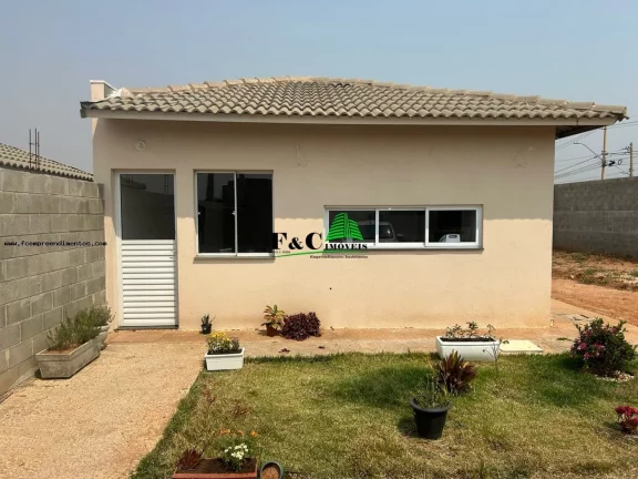 Imagem Casa para Venda em Limeira, Jardim Residencial Luiz Regitano, 2 dormitórios, 1 banheiro, 2 vagas