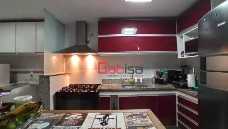 Imagem Cobertura Semimobiliada com 3 dormitórios à venda, 192 m² por R$ 950.000 - Braga - Cabo Frio/RJ