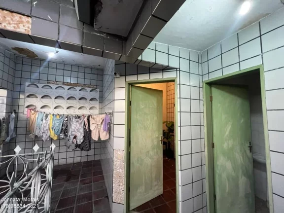 Imagem Casa no Getúlio Vargas - Espaçosa, 5 quartos e ótima localização!