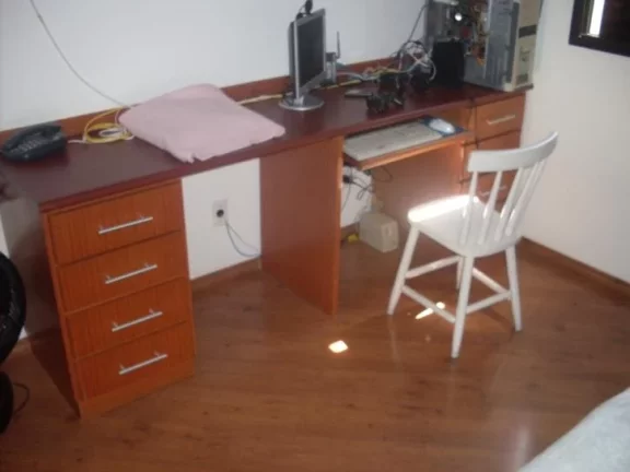 Imagem EXCELENTE TODO REFORMADO FRENTE - 1 qdra praia