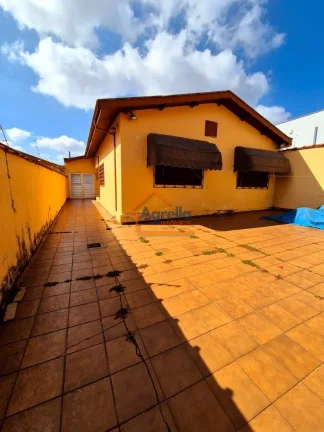 Imagem Casa à venda no bairro Vila Bianchi - Mogi Mirim/SP