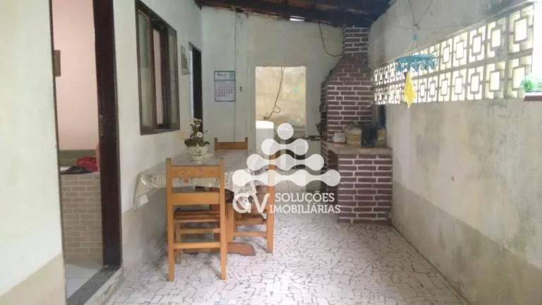 Imagem Casa com 3 dormitórios à venda, por R$ 350.000 - Perequê-Mirim - Ubatuba/SP