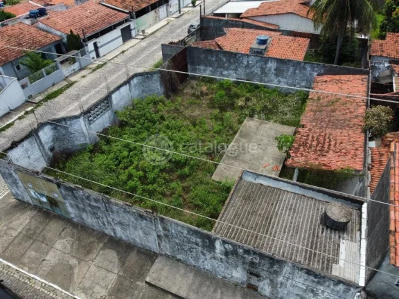 Imagem Lote de esquina a venda em Rosa dos ventos - Parnamirim - 400 m2